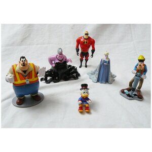 LOT 6 Mixed Disney mini vinyl figures SCROOGE MCDUCK GOOFY ELSA URSULA +